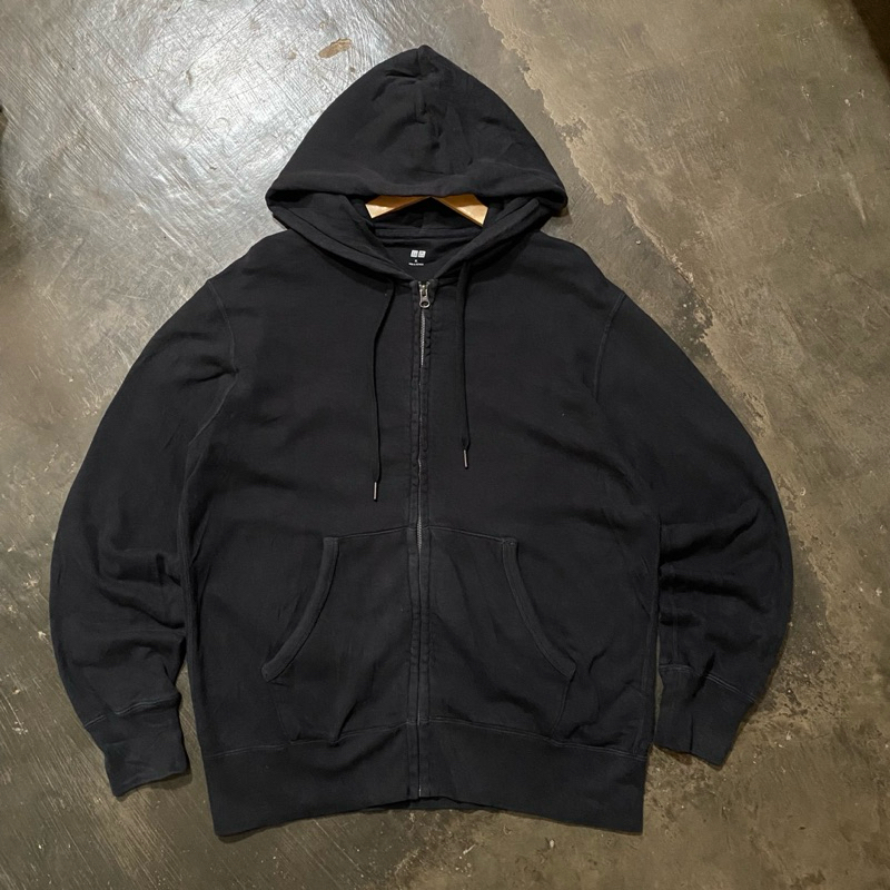 zip hoodie uniqlo hitam