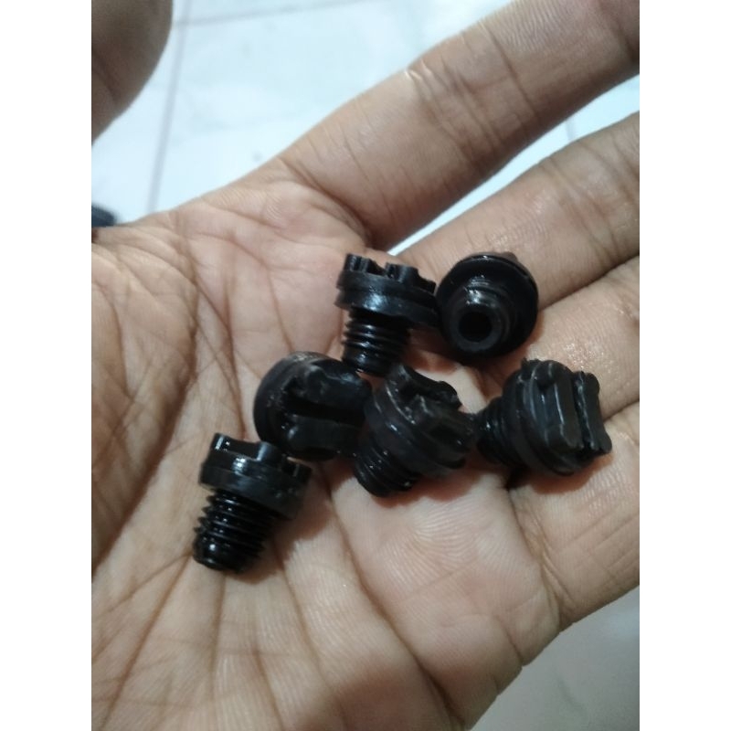 tutup aki motor basah hitam