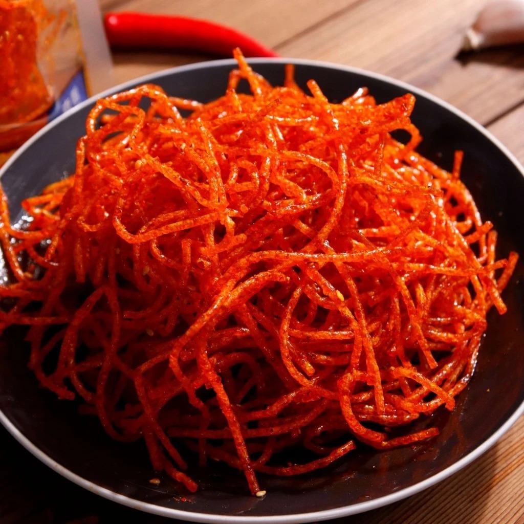 

[SNACK TIME ] [HALAL ] Hoho Mala Latiao Stick & Mie Cemilan Pedas Snack Vegetarian 28gr
