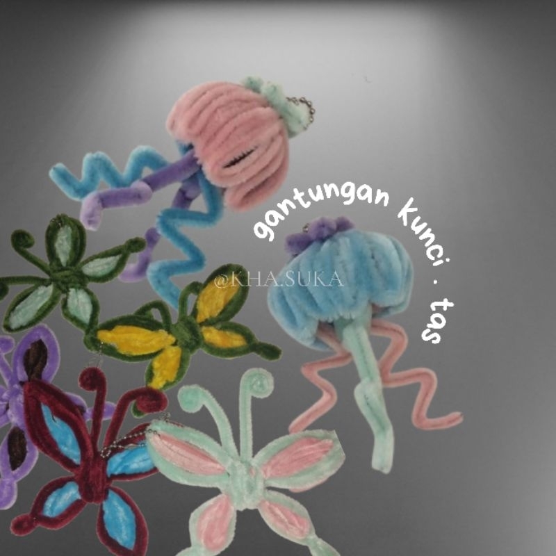 Gantungan kunci bulu/Gantungan tas bulu/Gantungan lucu