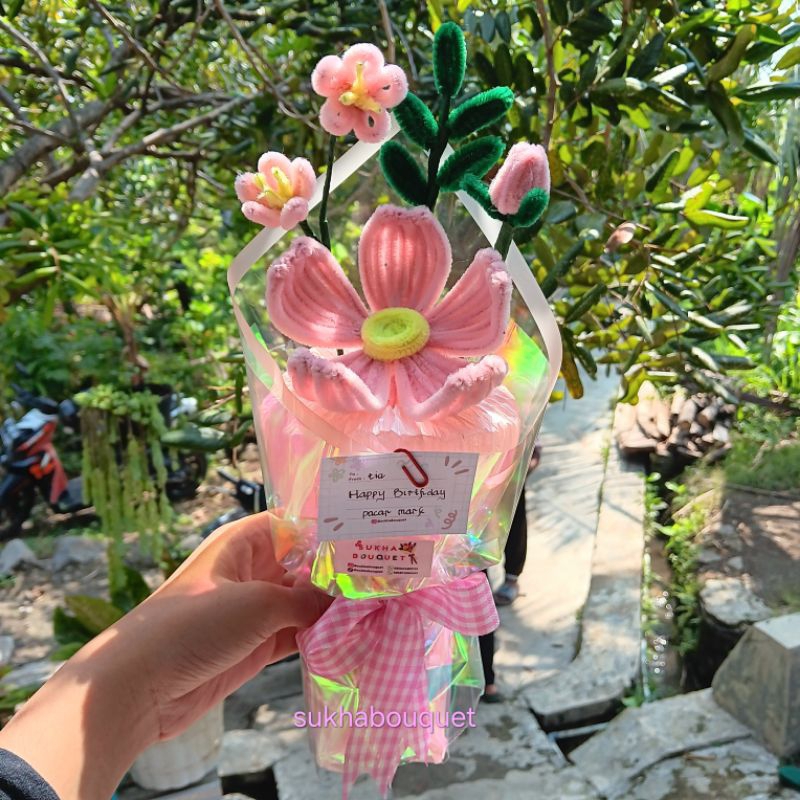 Buket Bunga Kawat Bulu Single / Bucket Wisuda Murah / Flower Bouquet Graduation Ulang Tahun Mini Rou