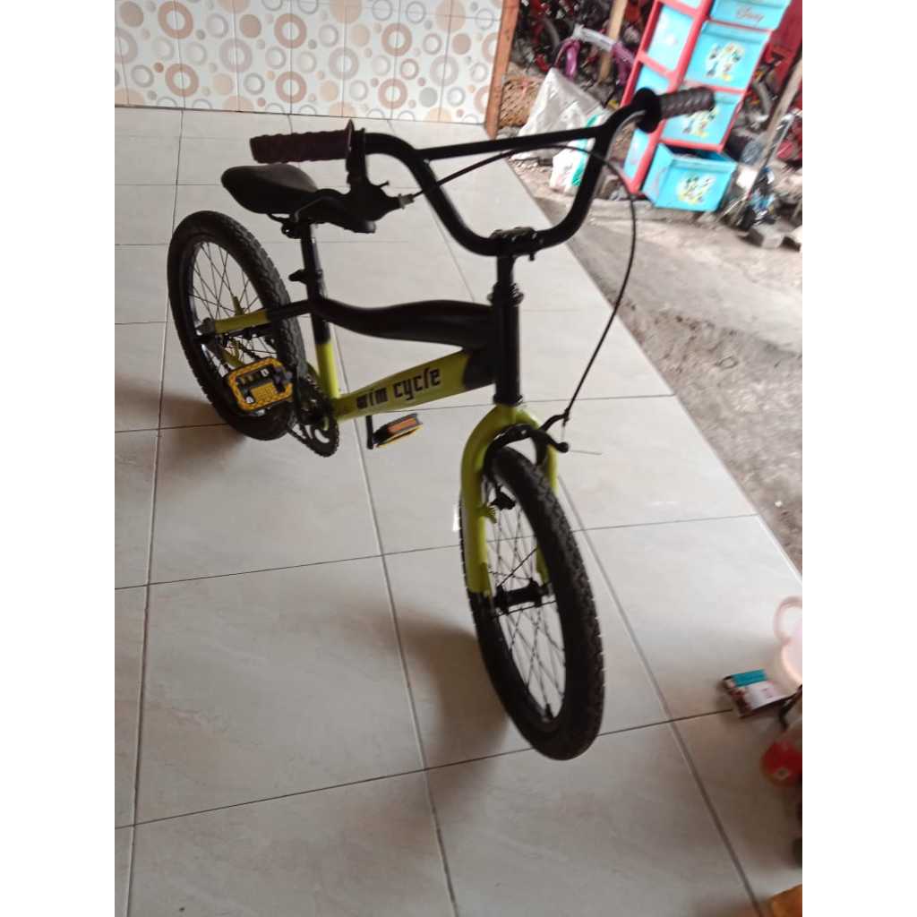 (SSA) SEPEDA BEKAS UK 18" WIMCYCLE / SEPEDA ANAK SECOND UKURAN 18 INCH MERK WIMCYCLE REPAINT (CAT UL