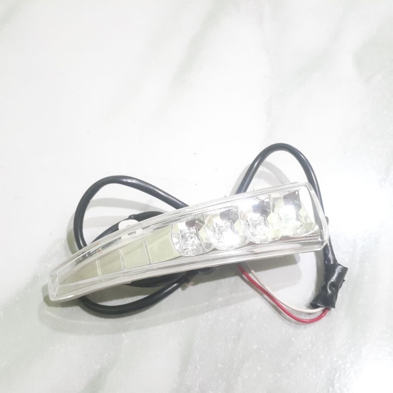 Lampu Sein Sen Spion Xenia Mi 2004-2008 Original Daihatsu