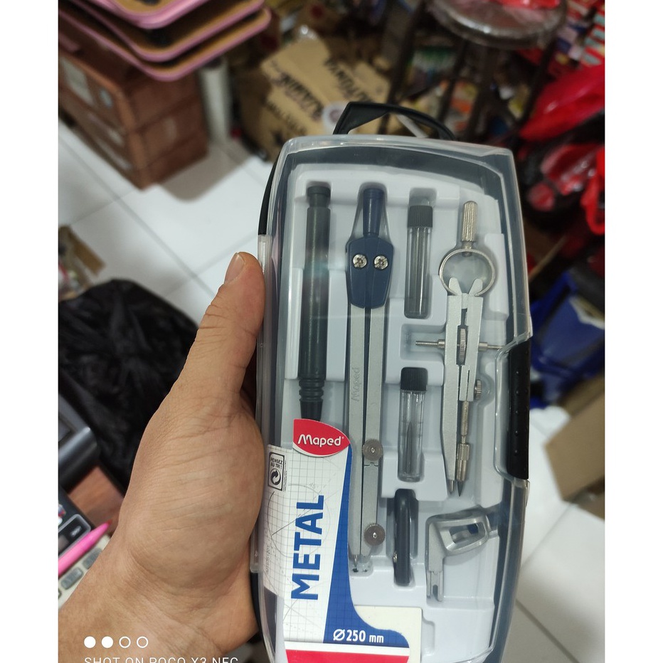 

KI3 jangka maped tipe metal compass set seperti ziegel