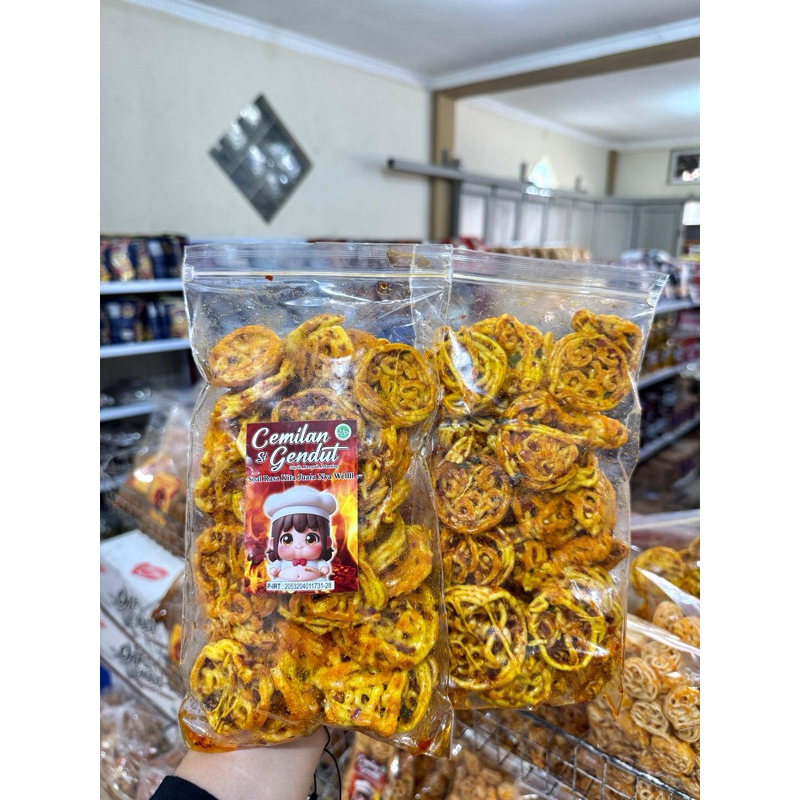 

Kerupuk Mie Cemilan Sigendut