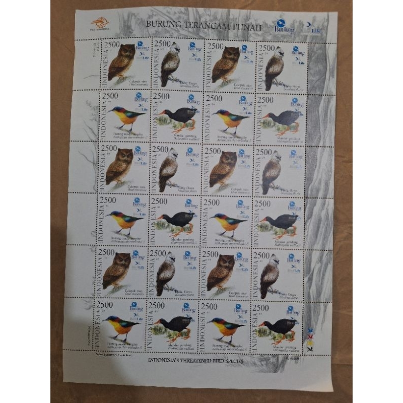 

perangko seri burung terancam punah Indonesia