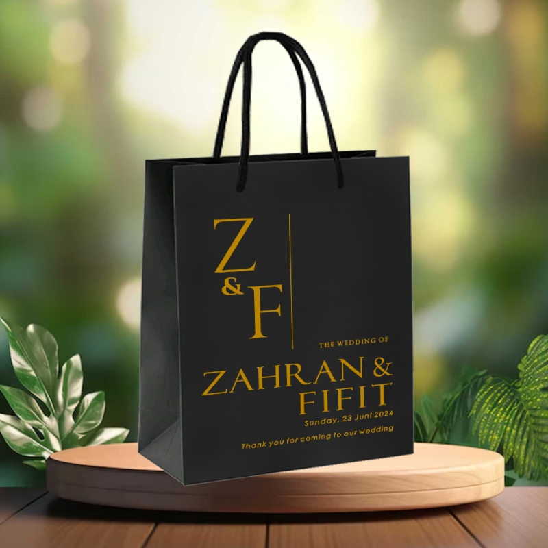 

Paperbag Hitam Sablon 25x10x30 / Paperbag Polos Hitam / Paperbag Hitam / Tas Kertas / Paperbag Sablon Custom