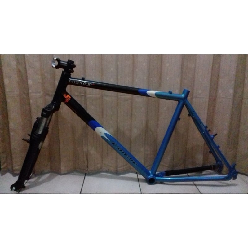 Frame sepeda MTB shimano
