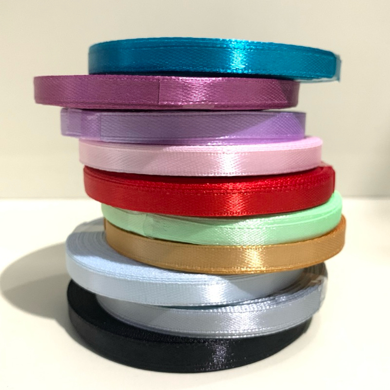 

Tali Pita Satin 1/4 INCH | HARGA PER- 1 ROLL TALI PITA SATIN | BAHAN KERAJINAN DIY AKSESORIS