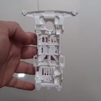 Chassis Super 2 PC ABS Putih Ori Tamiya