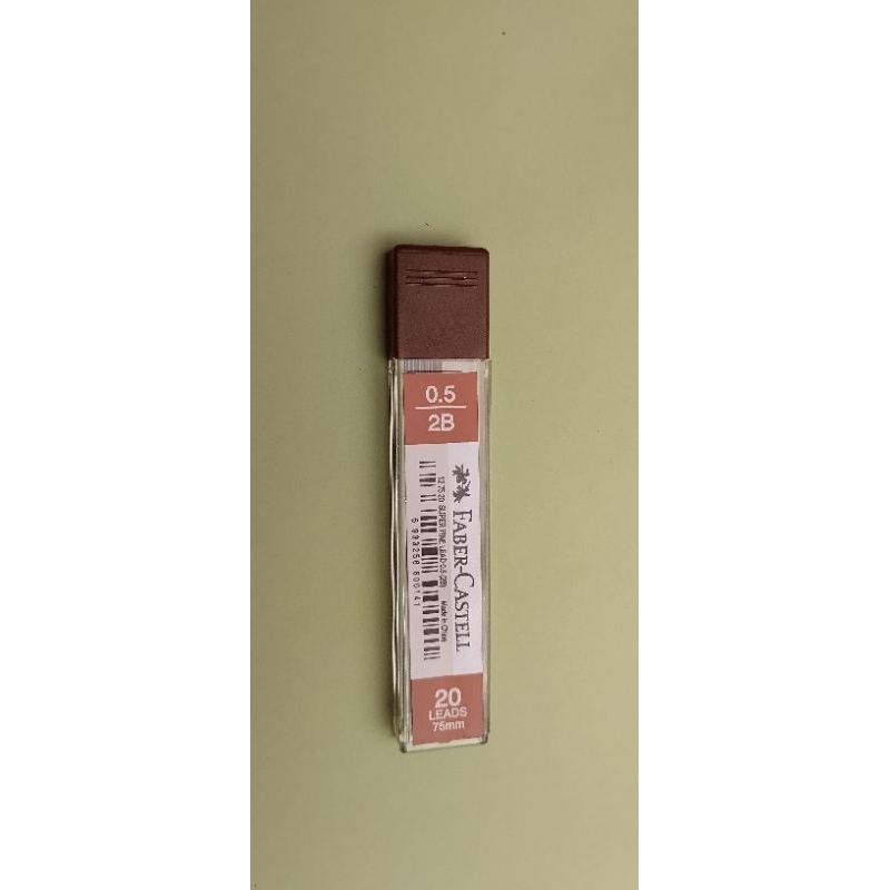 

Refill pensil mekanik ukuran 0,5, Faber Castell.
