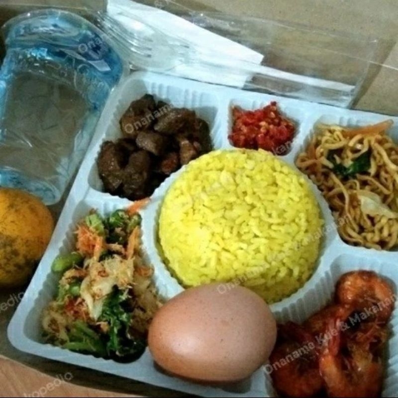 

Dapur Hemat - Nasi Kotak Premium Mewah Enak/Komplit Isi Banyak Halal Populer Viral Untuk Acara