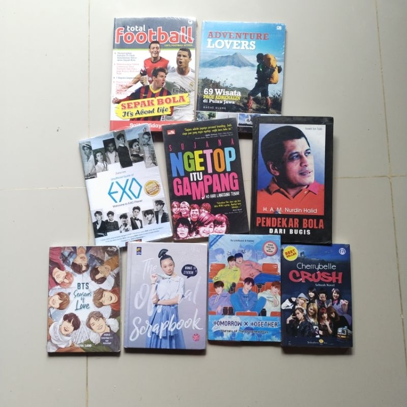 Varian Buku Entertainment-Petualangan-Olahraga-Motivasi; Total FOOTBALL, ADVENTURE LOVERS, Unofficia