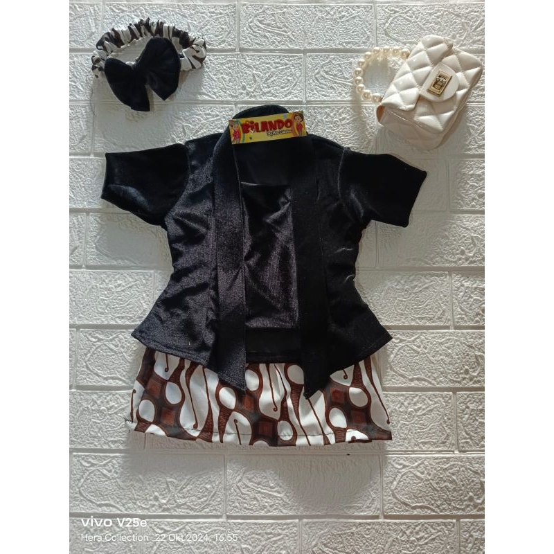 kutubaru bludru bayi//kutubaru bludru anak//baju karnafal//baju tedak siten