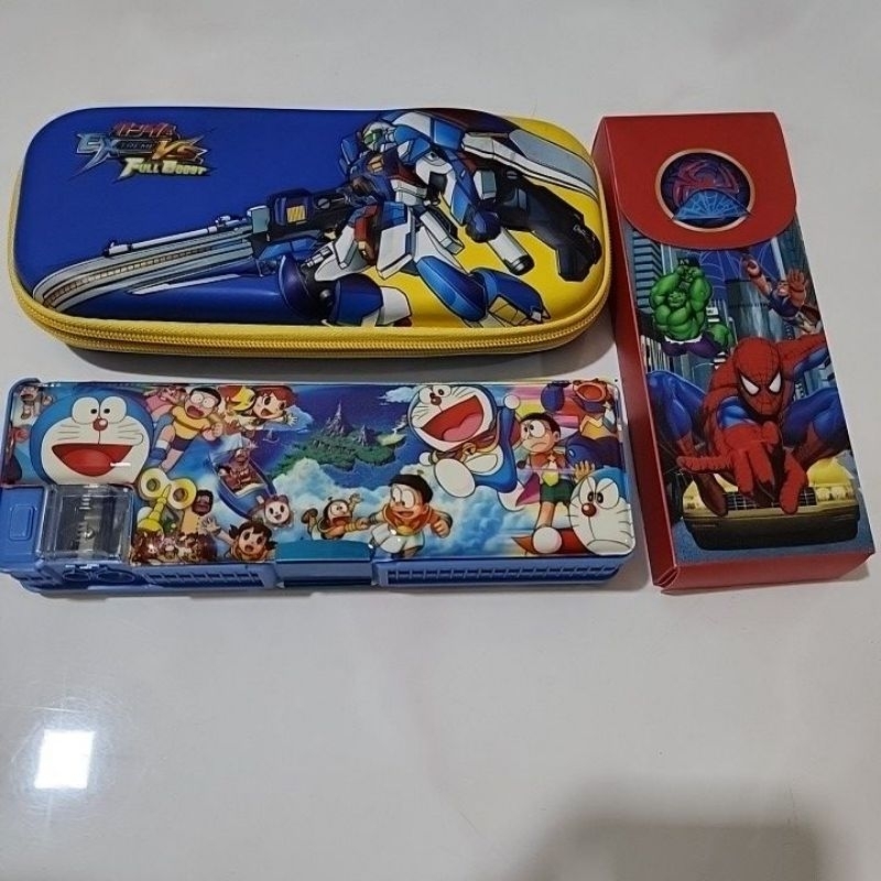 

PRELOVED 3PCS KOTAK PENSIL ANAK DORAEMON SPIDERMAN