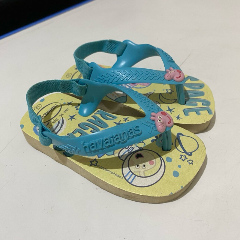 SOLD❌ PRELOVED - Havaianas Baby Peppa Pig (Size EUR 21)