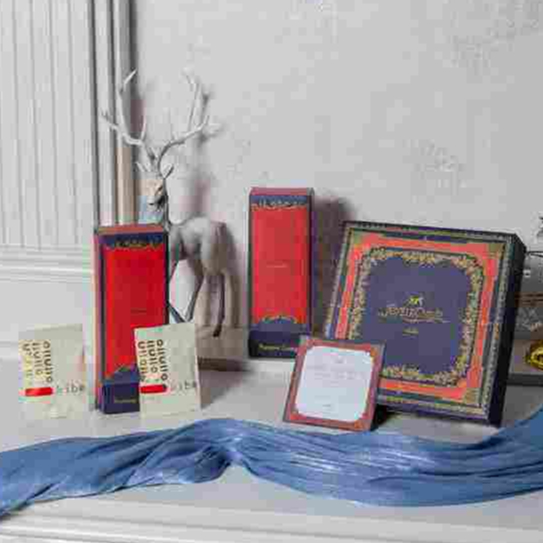 

Noelle Hampers (2 box premium cookies mixed)