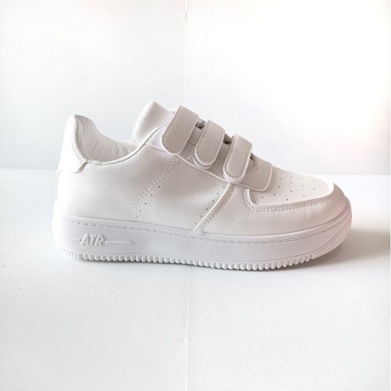 Ellis-Sepatu Sport Wanita-5882