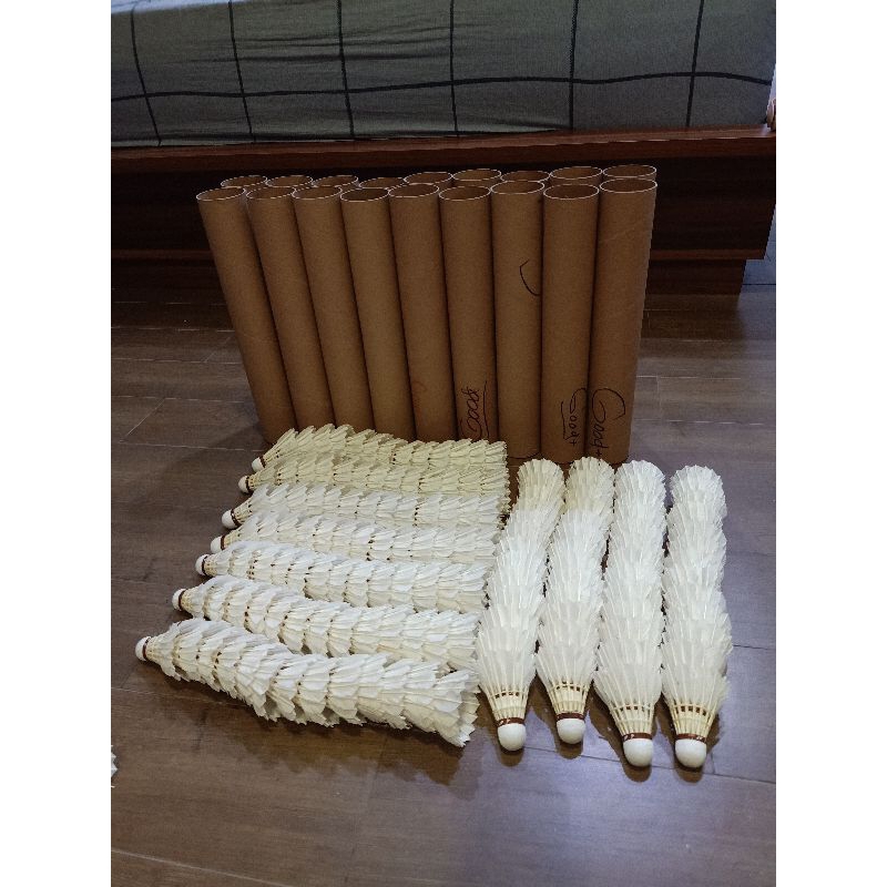 SHUTTLECOCK MERK JPGOLD BEKAS MABAR 90-98% KOK BADMINTON MURAH JP GOLD BEKAS PAKAI UNTUK DRILLING TR