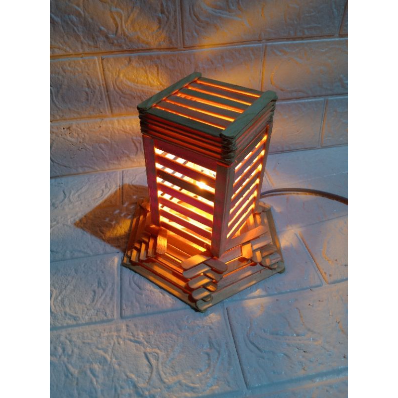 Prakarya dari stik es krim/lampu hias/lampu tidur dari stik es krim