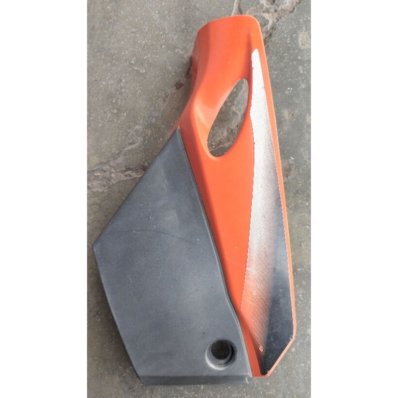 cover tutup aki Yamaha fizr Vega lama ori second