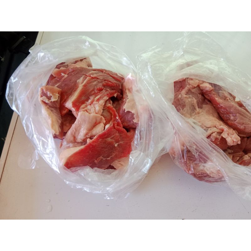 

Tetelan daging sapi fresh