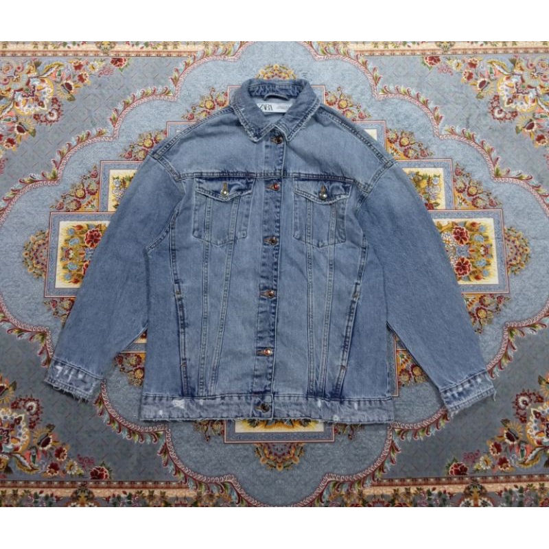 *zara ripped denim jacket