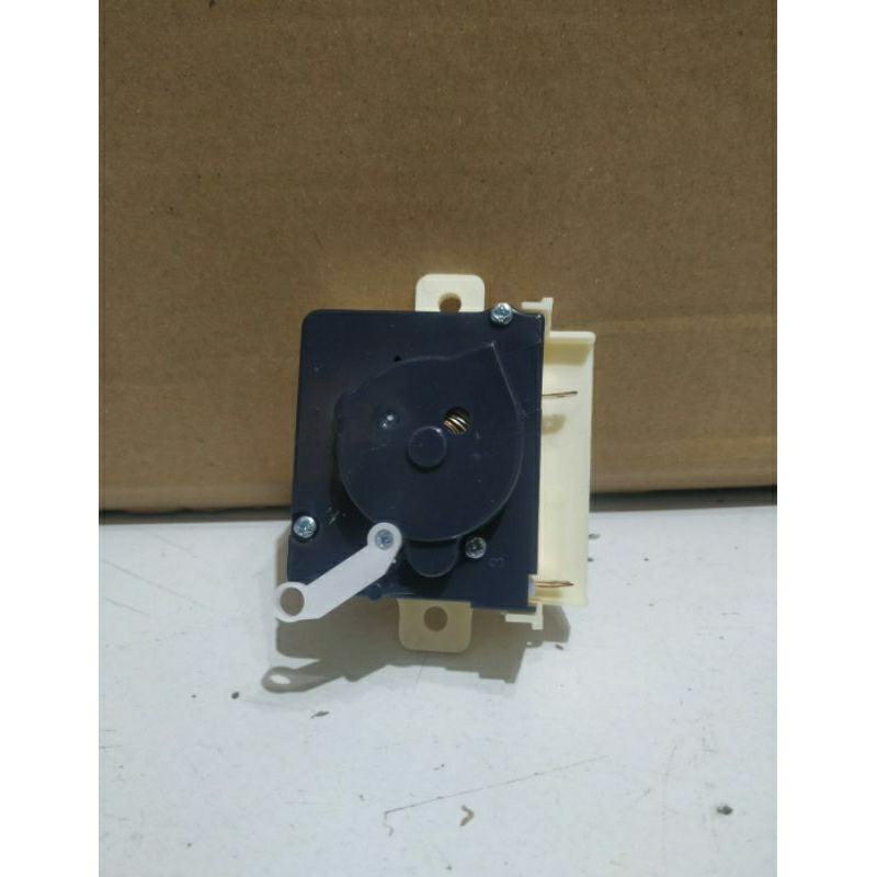 Timer Pencuci Mesin Cuci 3 Soket Sharp