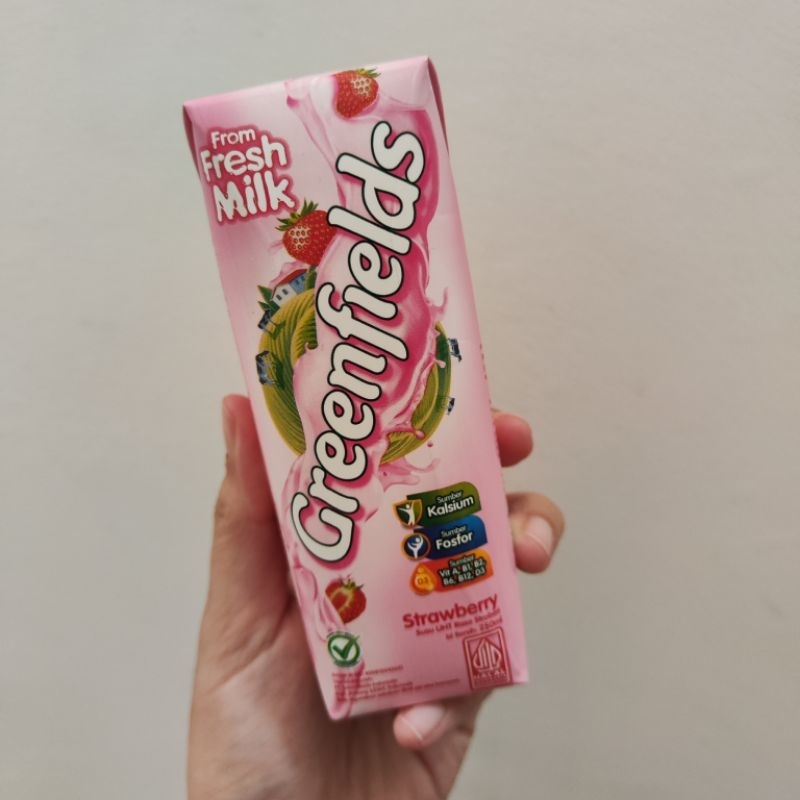 

GREENFIELDS SUSU UHT RASA COKLAT / STRAWBERRY 250ML ECER