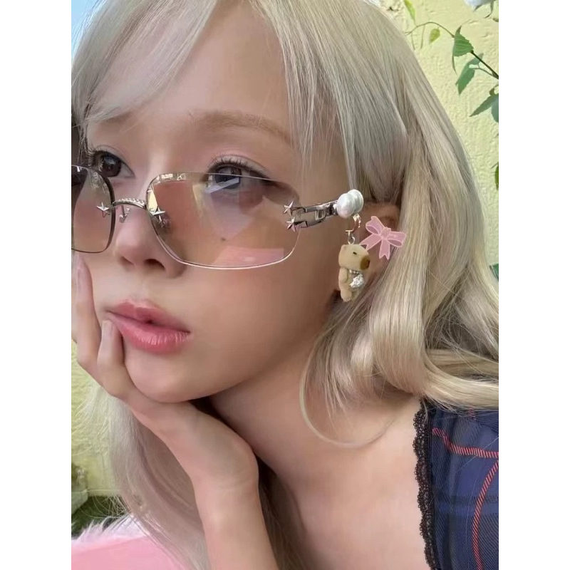 GM x Jennie Jentle Salon Glitter Sunglasses kacamata hitam