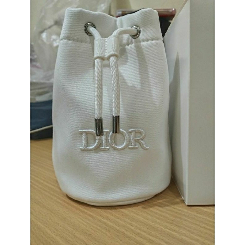 DIOR white pouch 100% original authentic new