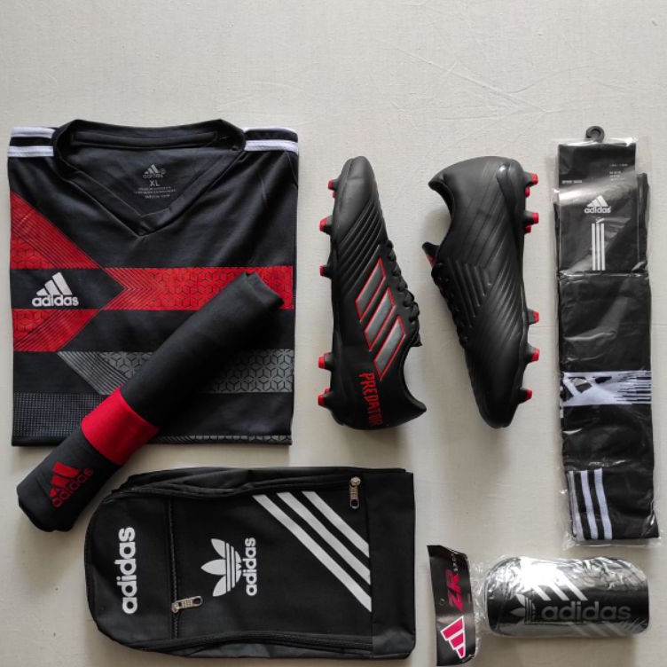 Borong Sekarang  Hampers SEPATU BOLA ADIDAS PREDATOR KONTROLSKIN Paket Komplit Sepatu Bola Adidas Pr