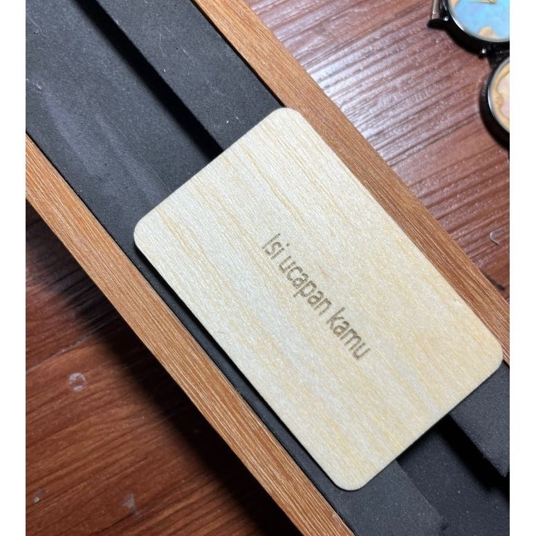 

Grosir kartu ucapan kayu