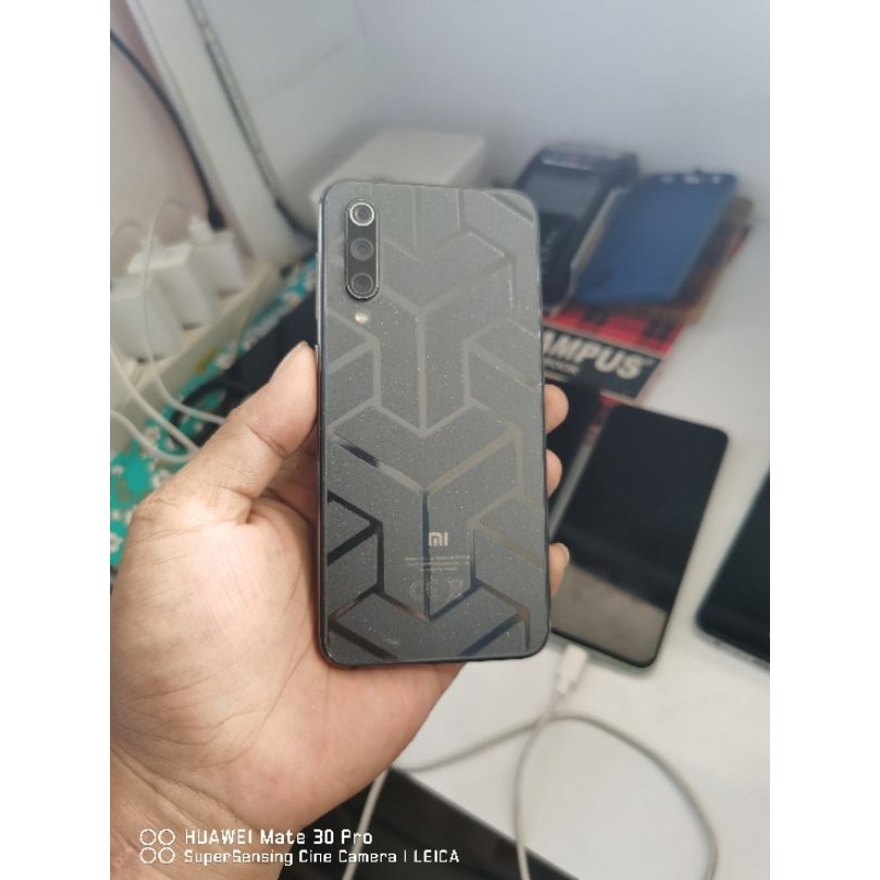 mi 9 se 6+6/64 minus sidik jari of unit + cahger ori semua pungsi