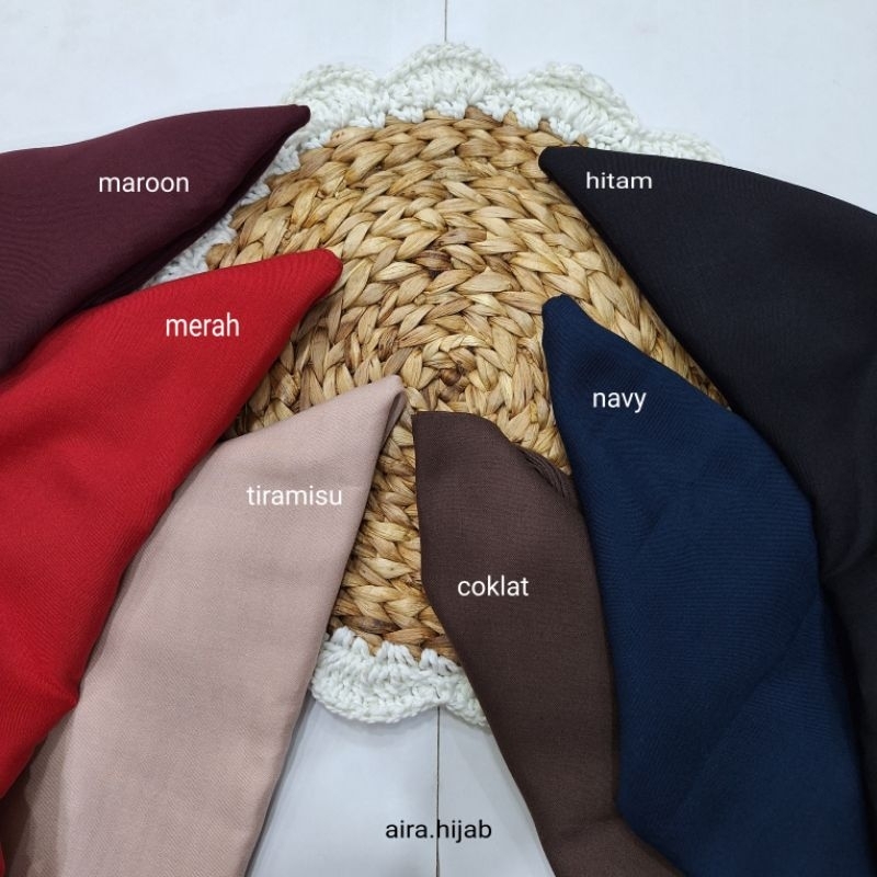 HIJAB SEGIEMPAT SYARI BAHAN SAHARA VOAL