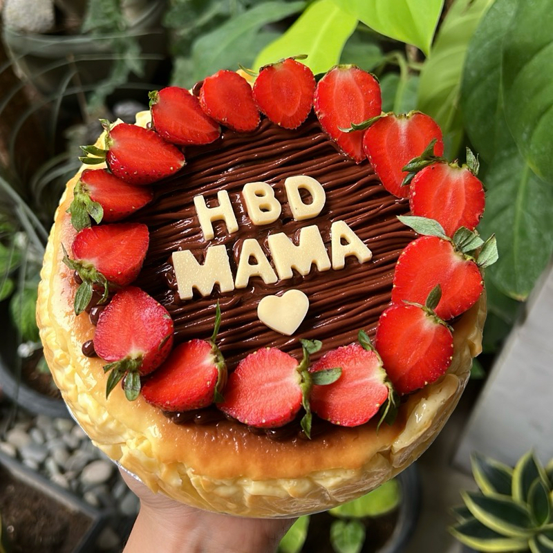 

BURNT CHEESECAKE NUTELLABERRY