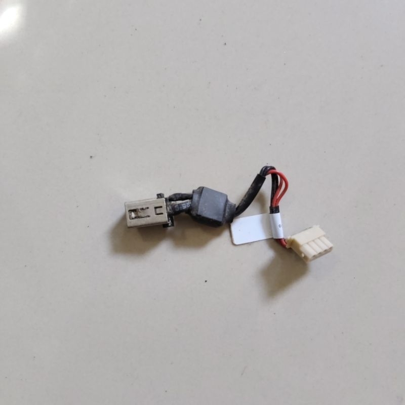 Plexsible Flexible Cas Laptop/Notebook Toshiba Satellite C800/C800D Copotan original tested normal s