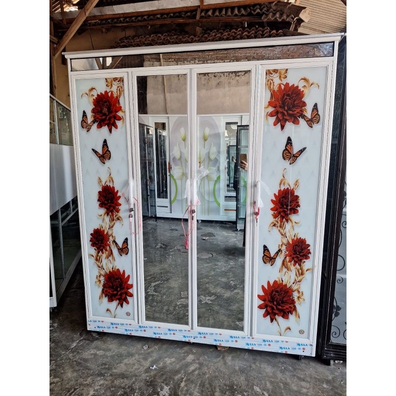 Lemari baju alumunium kaca cantik