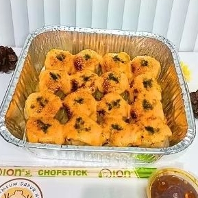 

DIMSUM MENTAI TOBIKO ISI 16 FREE CHILI OIL BY DAPUR HS