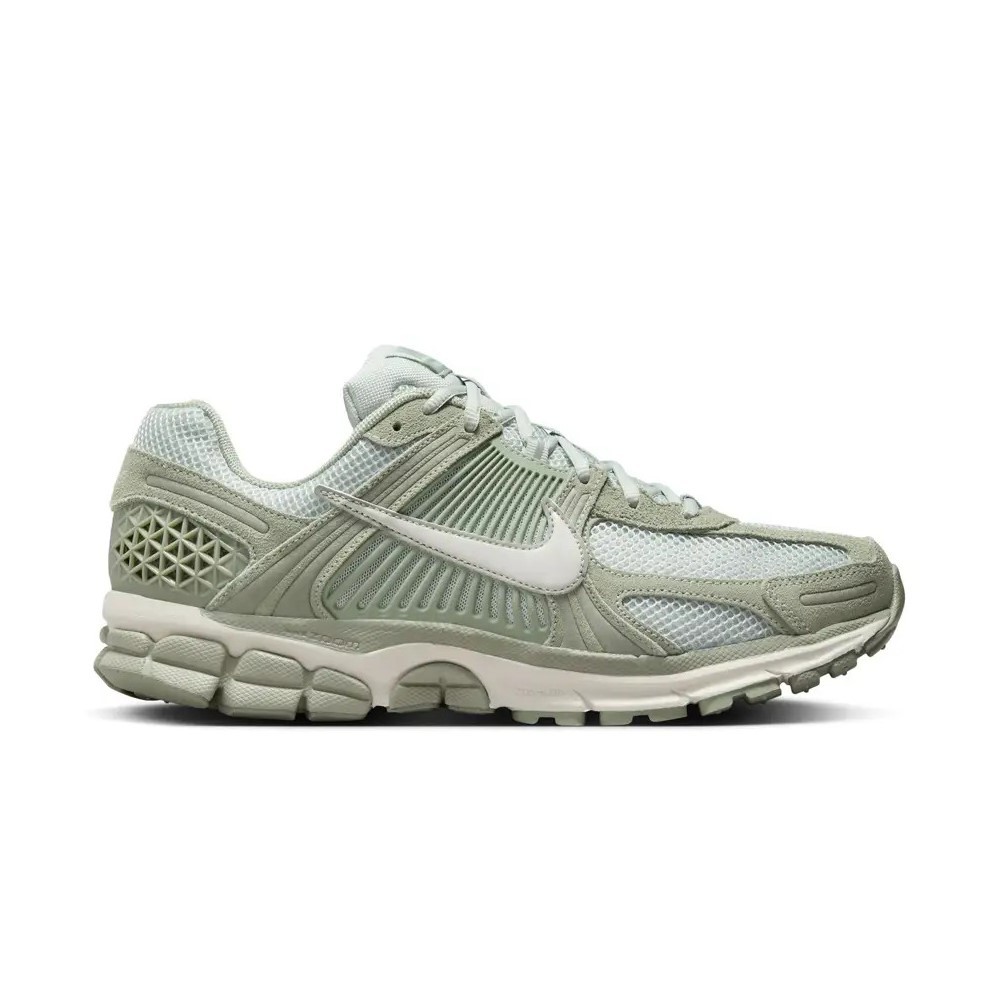 SEPATU NIKE ZOOM VOMERO 5 NIKHF1553300