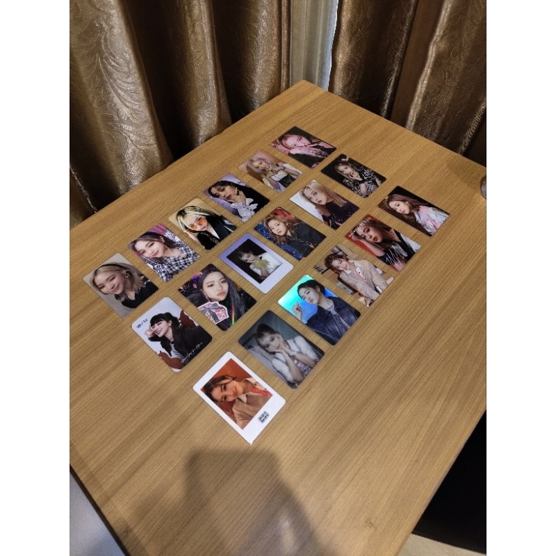 Photocard IZY Ryujin no bad days, crazy in love, sneakers, crazy in love, not shy, maybelline, check