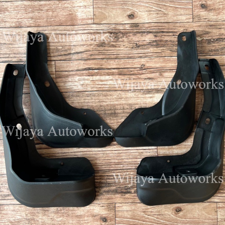 STOKTERBARU Mudguard SIGRA  Pelindung Lumpur Sigra Aksesoris Daihatsu Sigra