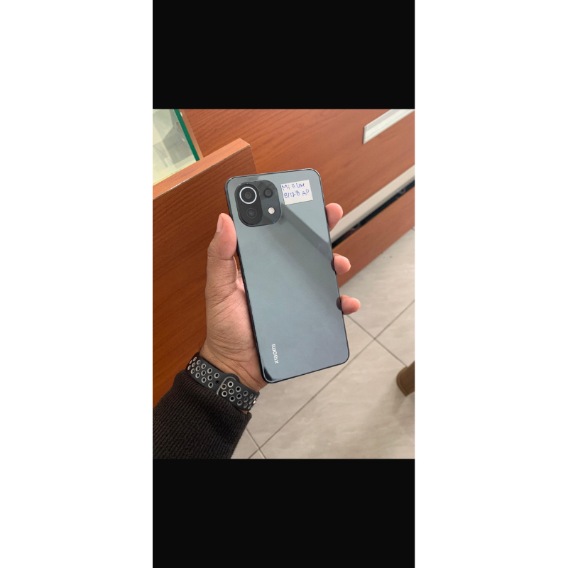 xiomi 11 lite ram 8/128 fullset nominus