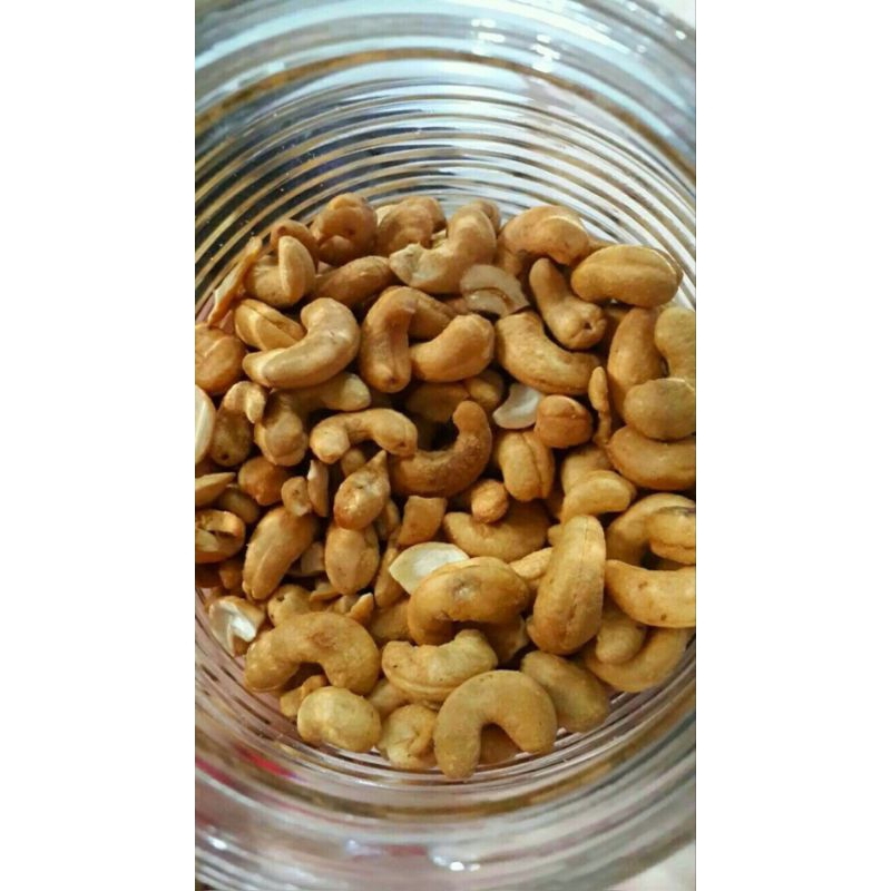 

Kacang Mede / Mete (Premium) 250gr, 500 gr, 1000gr