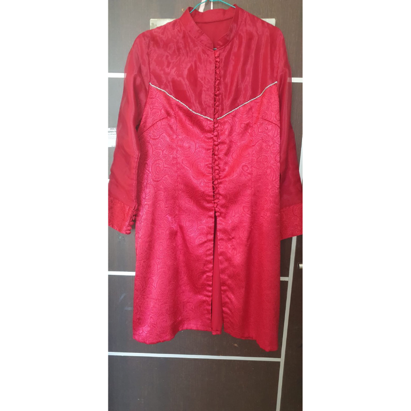 Preloved kebaya merah ld 110 cm