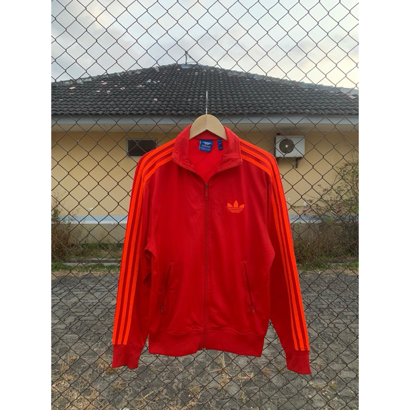 Tracktop adidas firebird merah