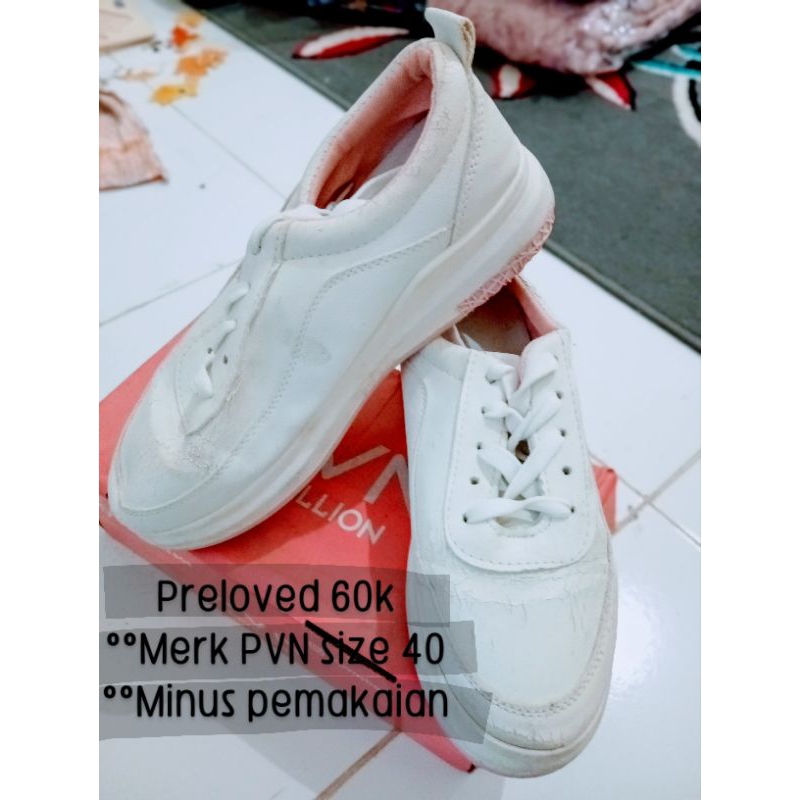 Preloved Sepatu PVN