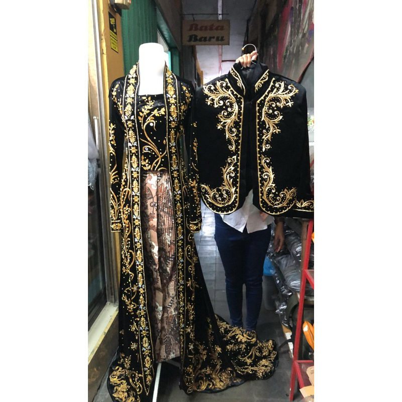 Baju pengantin set kutubaru kaesang/Kebaya bludru pengantin kaesang