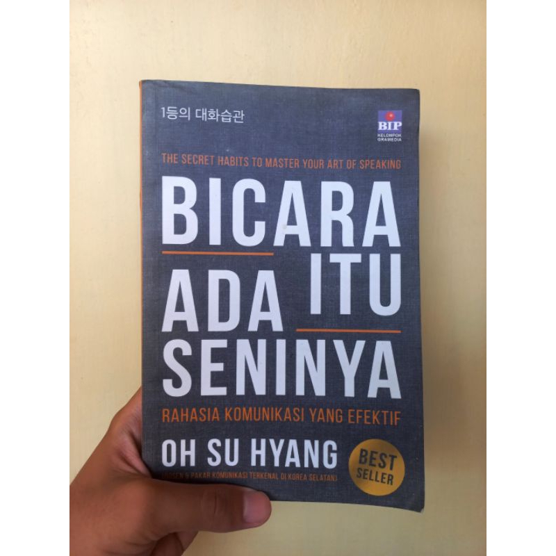 

Buku Bicara Itu Ada Seninya (Preloved/Second)