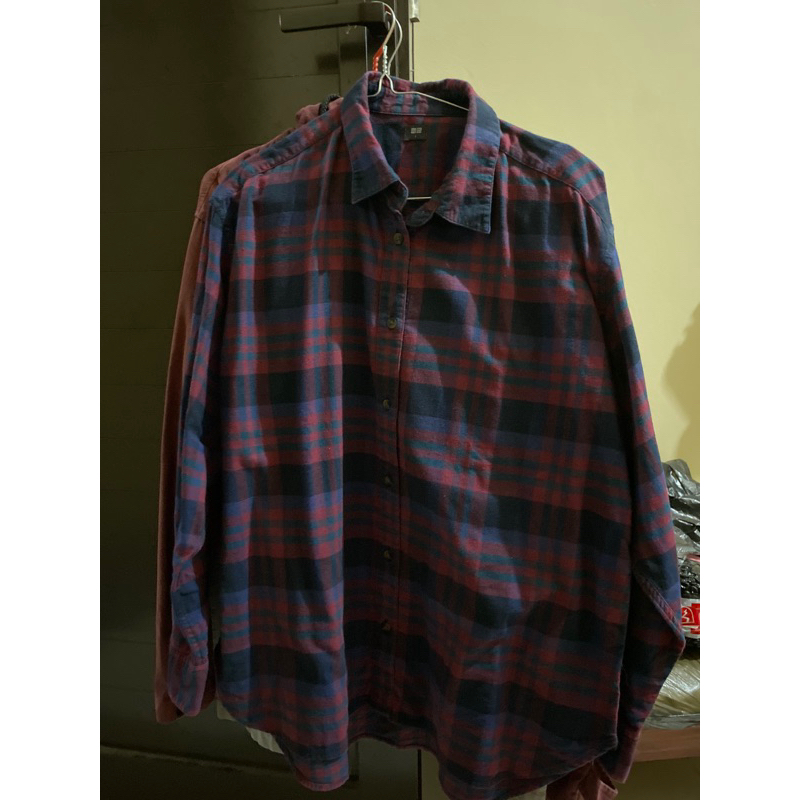 FLANEL/KEMEJA OXFORD UNIQLO SECOND